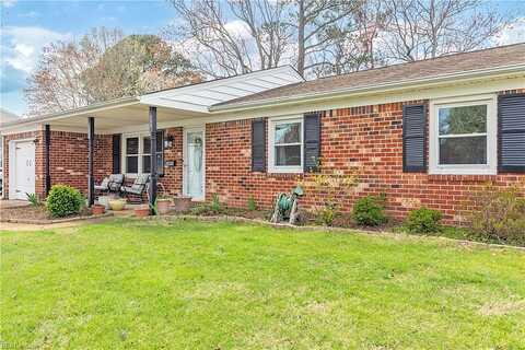 Gladiola Crescent, Virginia Beach, VA 23453