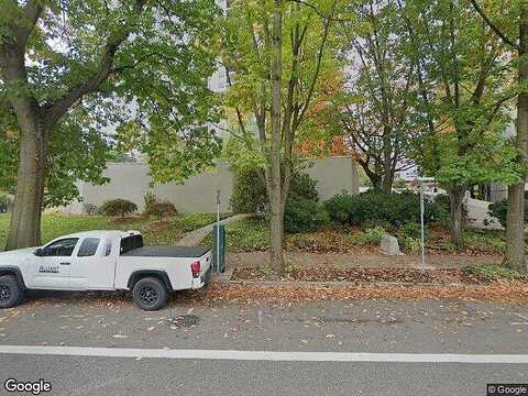 Sw 1St Ave, Portland, OR 97201