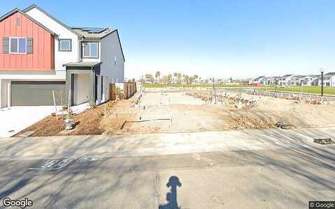 Greg Thatch Cir, Sacramento, CA 95835
