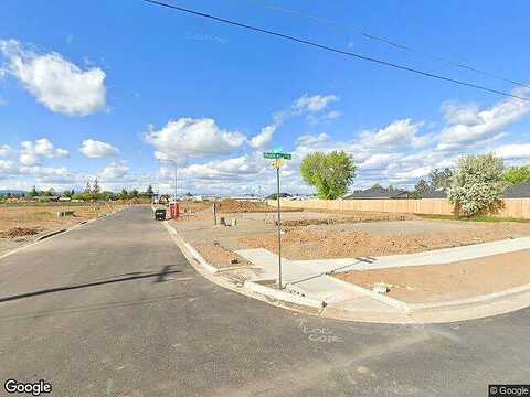 Dahl Pl # 20, Medford, OR 97501