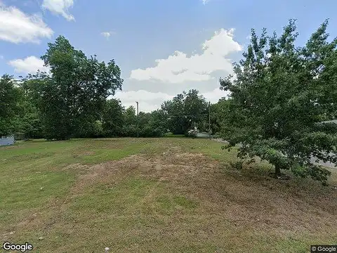 W Owing St, Denison, TX 75020