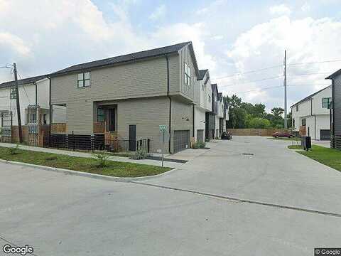Oak Forest Grove Dr, Houston, TX 77018