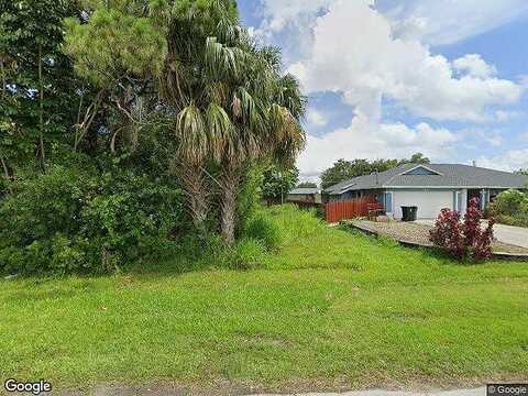 Sw Grimaldo Ter, Port Saint Lucie, FL 34984