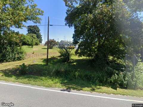 Starmont Dr, Stanleytown, VA 24168