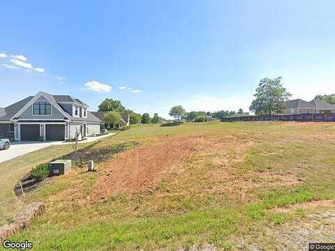 Westerham Ct, Huddleston, VA 24104