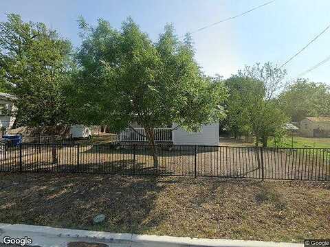S Starkey St, Kerrville, TX 78028