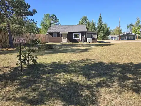 N7793 Butler Rock Rd E, Crivitz, WI 54114