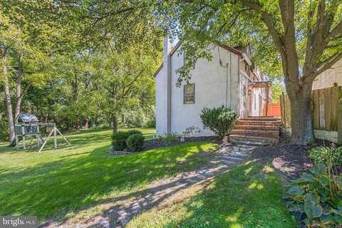Lancaster Pike, Oxford, PA 19363