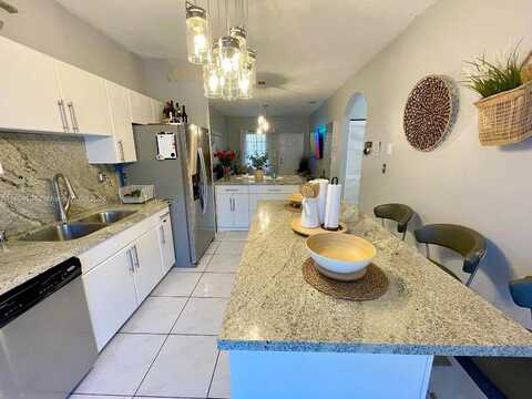 Nw 179Th St, Hialeah, FL 33015
