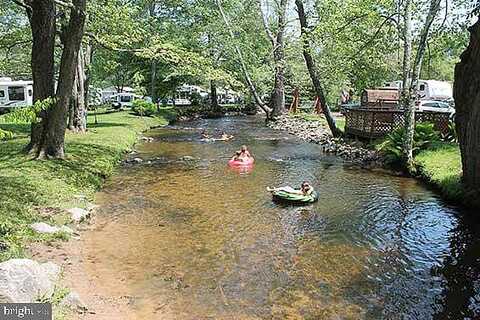 Park Dr, Middletown, PA 17057