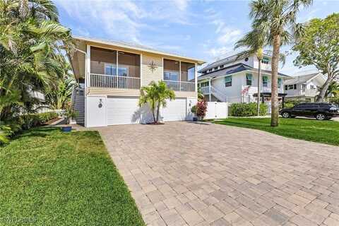 1292 Rainbow Court, Naples, FL 34110