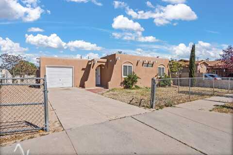 8905 ALEXIS Avenue SW, Albuquerque, NM 87121