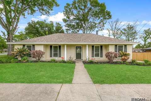 9207 Wild Valley Rd, Baton Rouge, LA 70810