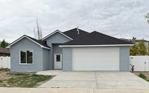 160 Harris Lane, Parachute, CO 81635