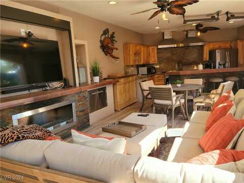 8175 Arville Street, Las Vegas, NV 89139