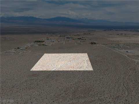 2440 W Duck Street, Pahrump, NV 89060