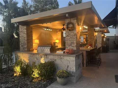 8175 Arville Street, Las Vegas, NV 89139