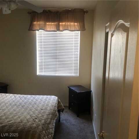 9016 Gabro Lane, Las Vegas, NV 89123
