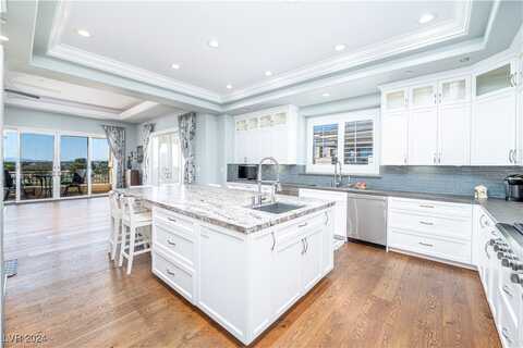 9219 Tesoras Drive, Las Vegas, NV 89144