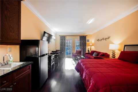 30 Strada Di Villaggio, Henderson, NV 89011