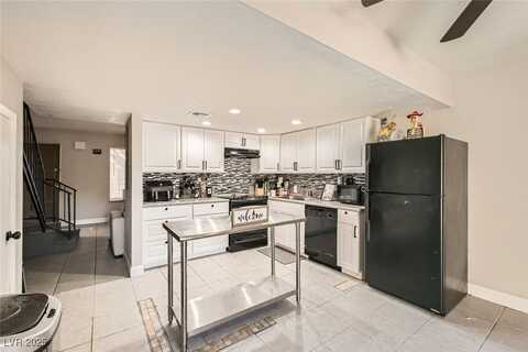 6381 W Washington Avenue, Las Vegas, NV 89107