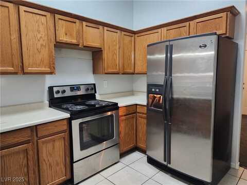3833 Soda Springs Drive, Las Vegas, NV 89115
