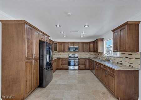 7220 Stormson Drive, Las Vegas, NV 89145
