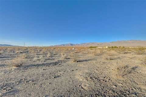 5940 N Roy Avenue, Pahrump, NV 89060