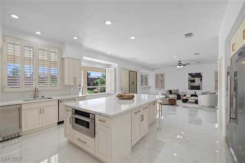 9523 Castillana Court, Las Vegas, NV 89147