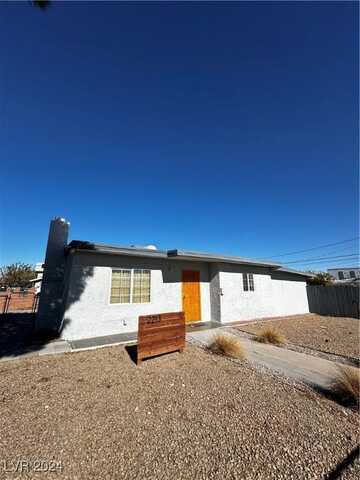 2213 E Oakey Boulevard, Las Vegas, NV 89104