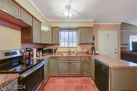 2725 S Nellis Boulevard, Las Vegas, NV 89121