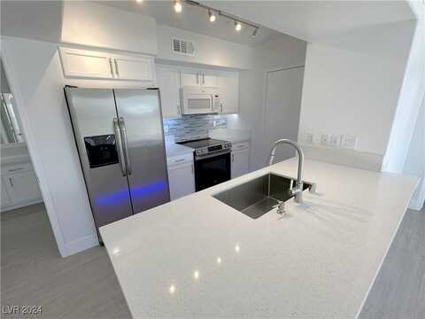 7255 W Sunset Road, Las Vegas, NV 89113