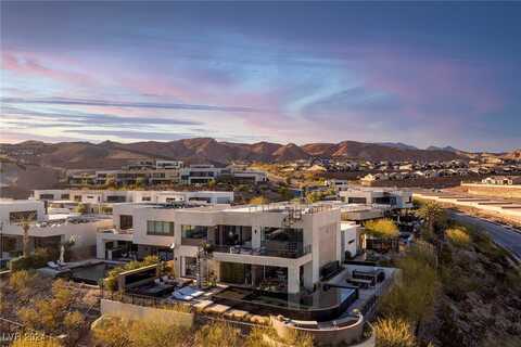 32 Highland Cove Lane, Henderson, NV 89011