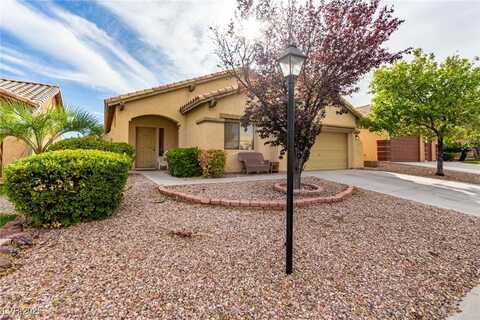 8233 Valley Stream Avenue, Las Vegas, NV 89131