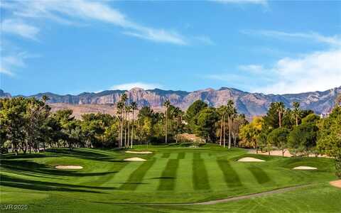 9044 Opus Drive, Las Vegas, NV 89117