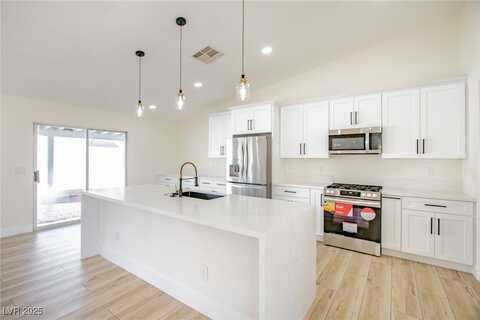 1006 Blue Lantern Drive, Henderson, NV 89015