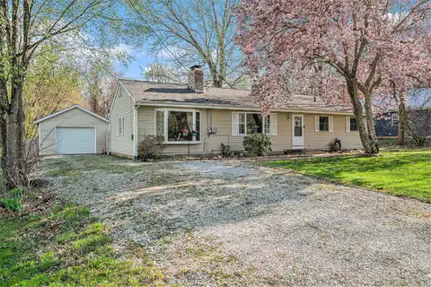 942 Clay Street, Niles, MI 49120