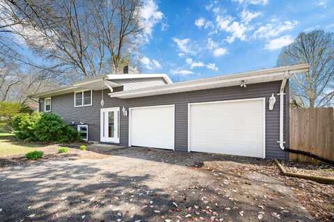 606 Lonesome Pine Trail, Saint Joseph, MI 49085