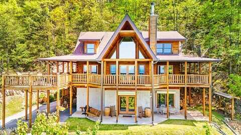 4015 Ravens Den Way, Sevierville, TN 37862