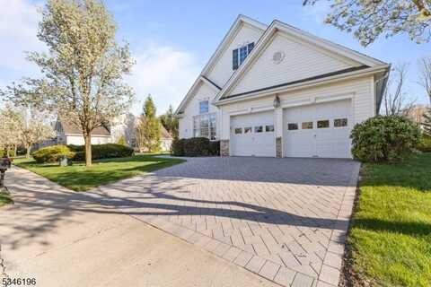 37 Tallman Ln, Franklin, NJ 08873