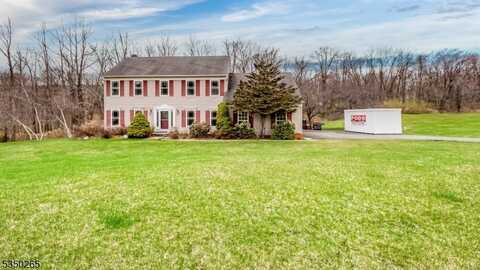 10 Tracey Ln, Mount Olive Twp., NJ 07828