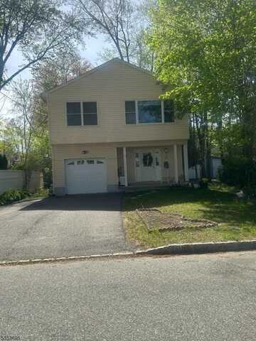 43 Camden Rd, Whippany, NJ 07054