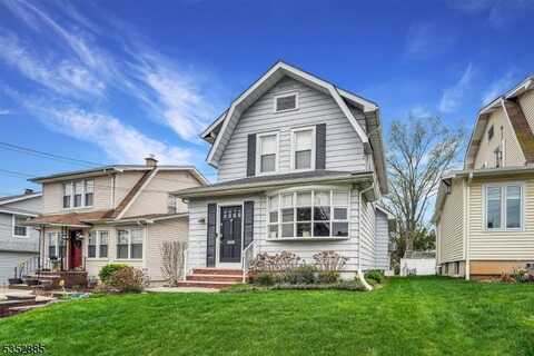 125 Highfield Ln, Nutley, NJ 07110