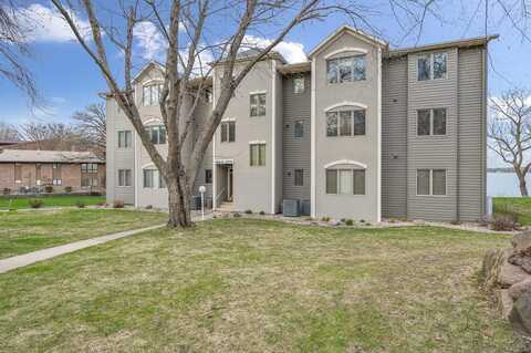 20794 170th Street 6B, Spirit Lake, IA 51360