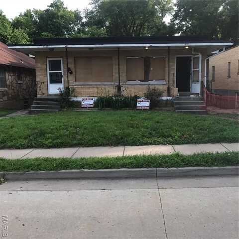 1205 W McCarty Street, Jefferson City, MO 65109