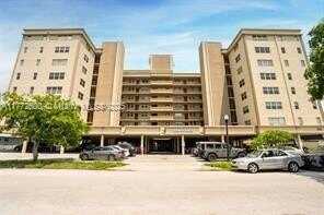 1811 Jefferson St, Hollywood, FL 33020