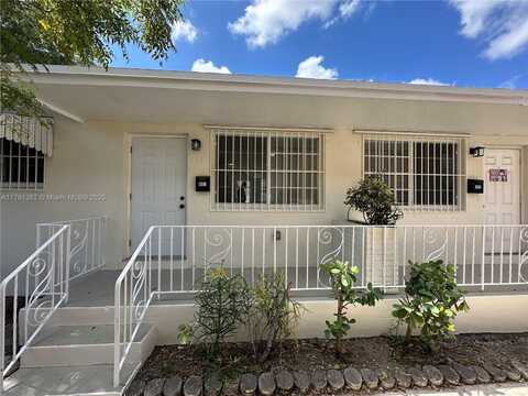 823 NW 27th Ct, Miami, FL 33125