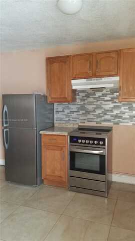 5001 NW 23rd St, Lauderhill, FL 33313