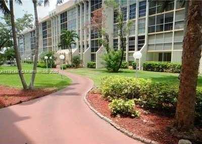 851 Three Islands Blvd, Hallandale Beach, FL 33009