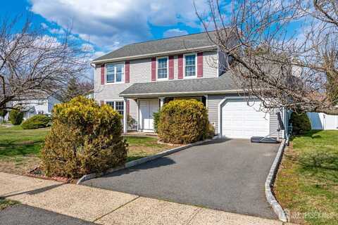 21 Stonewall Drive, Edison, NJ 08820